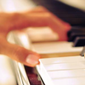 亚洲与欧洲精品刺激
